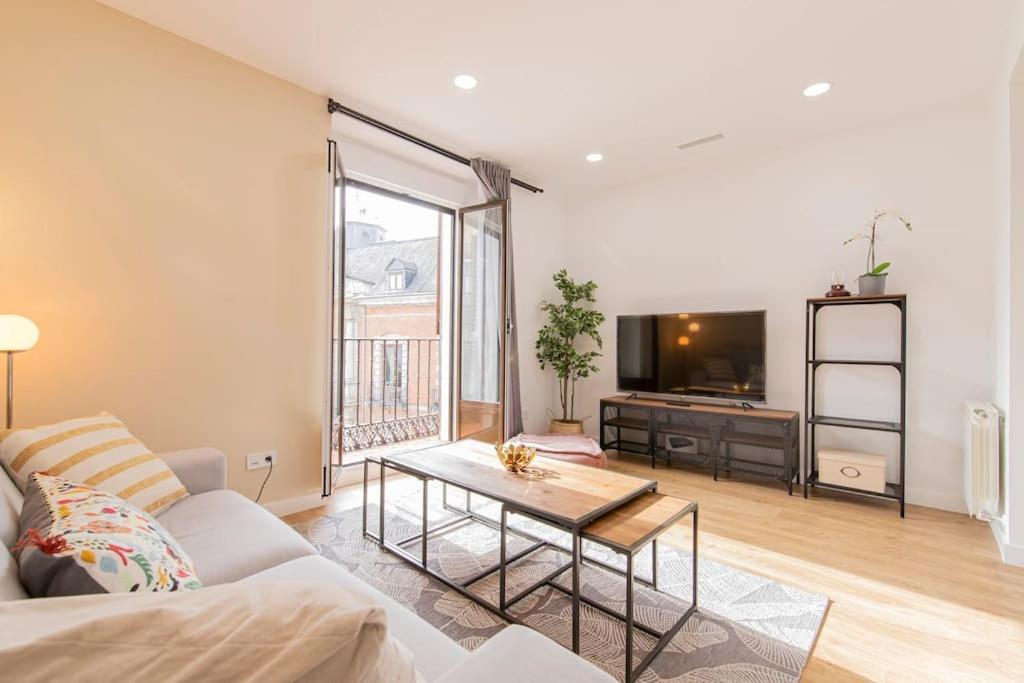 Espectacular Apartamento Plaza Mayor มาดริด ภายนอก รูปภาพ