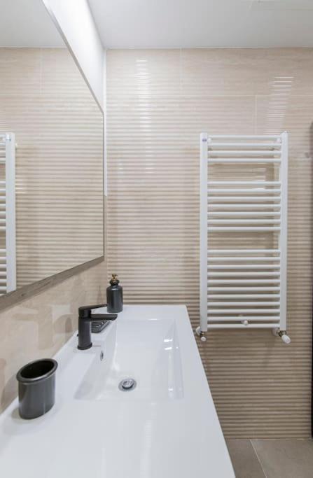 Espectacular Apartamento Plaza Mayor มาดริด ภายนอก รูปภาพ